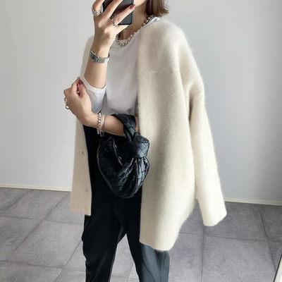 Chloe | Luxurious Knit Cardigan
