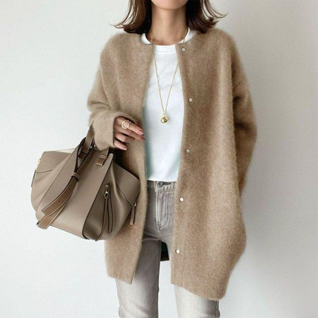 Chloe | Luxurious Knit Cardigan