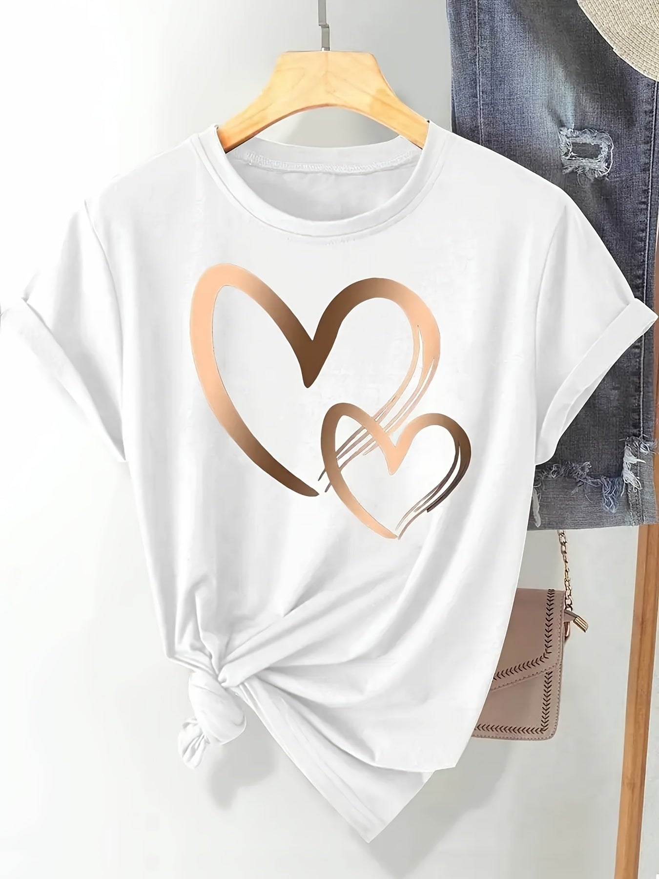 Luna | Heart Print Tee with Everyday Charm