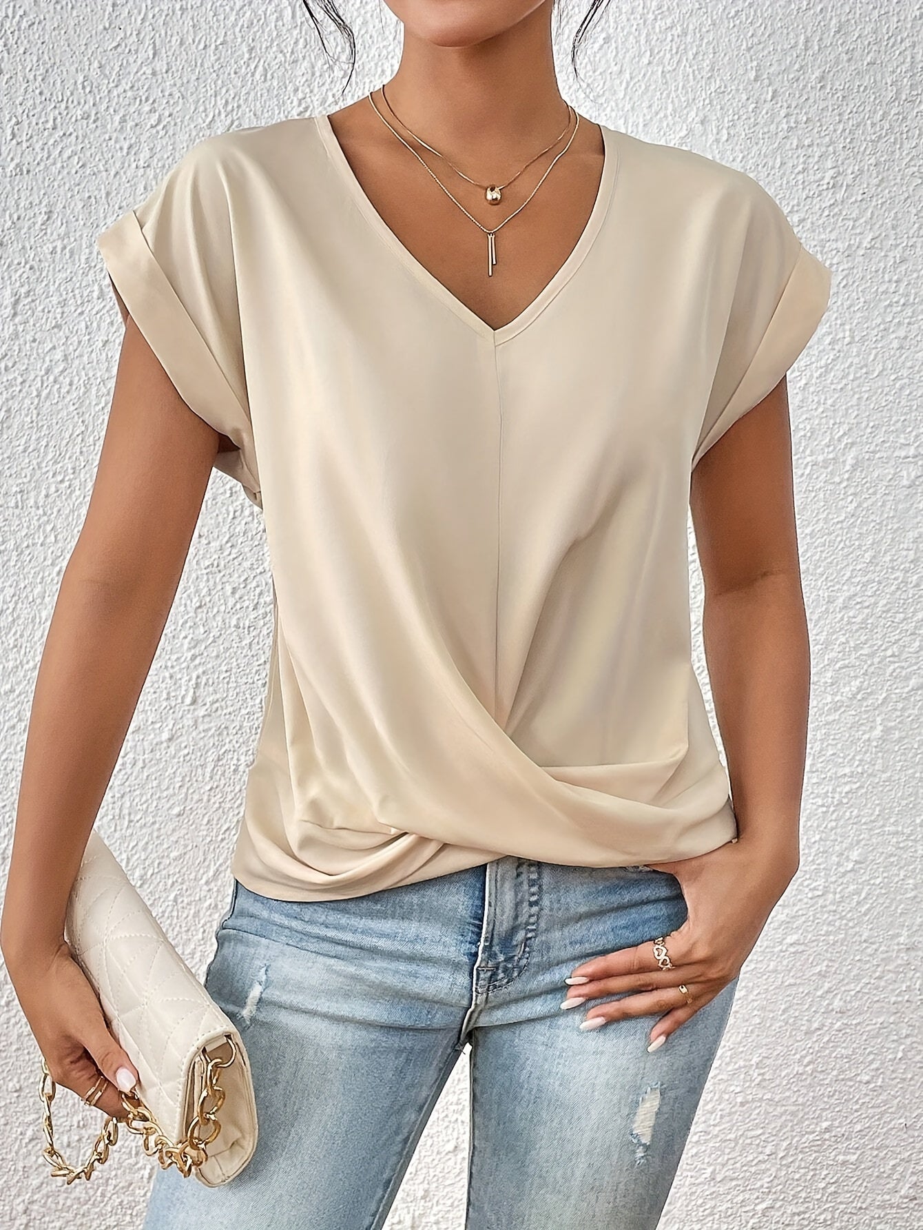 Lila | Sweetheart Neck T-Shirt