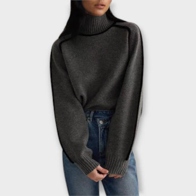 Isolde | Elegant Turtleneck Sweater